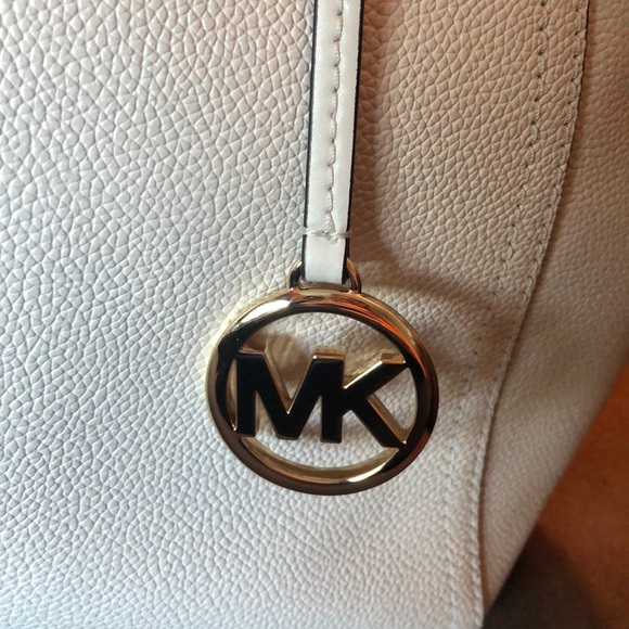 NWT Authentic Michael Kors LG Nicole Grab Bag - Picture 7 of 10